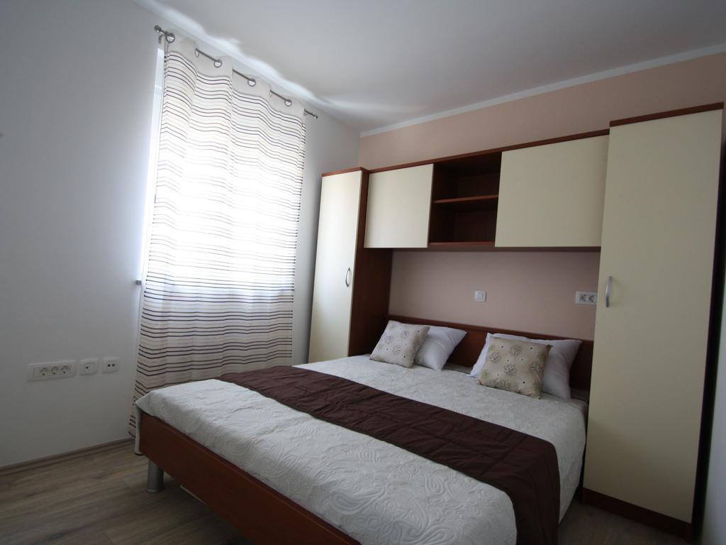 Apartment Tea Пула Екстер'єр фото