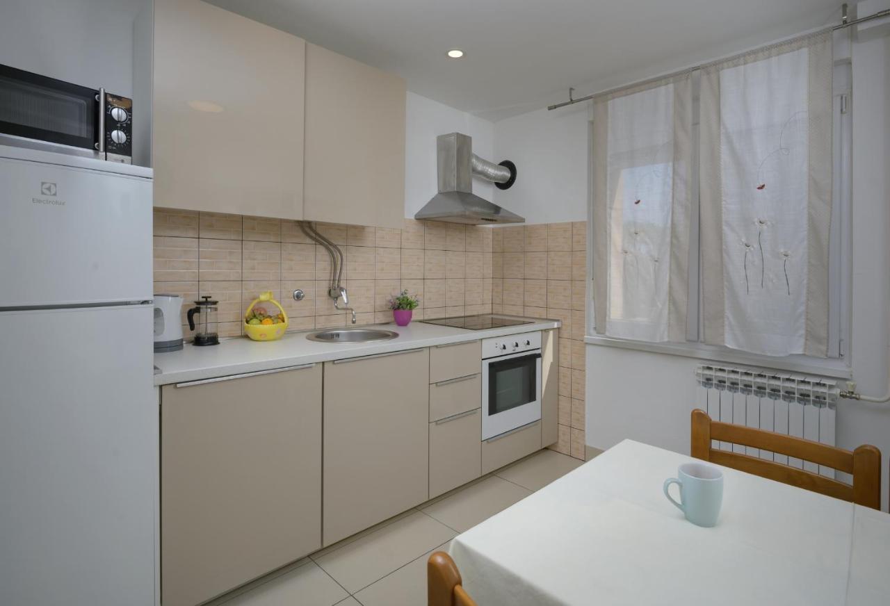 Apartment Tea Пула Екстер'єр фото