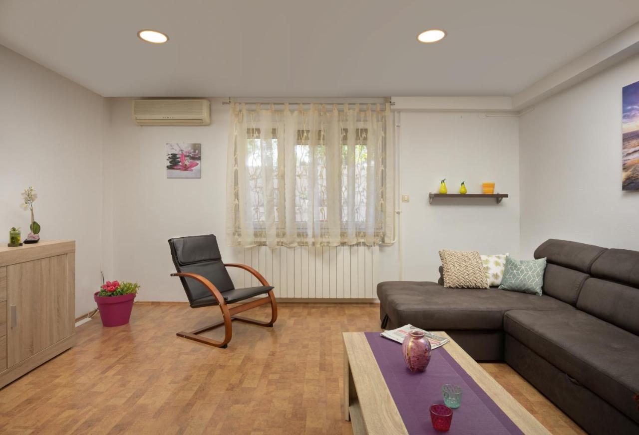 Apartment Tea Пула Екстер'єр фото