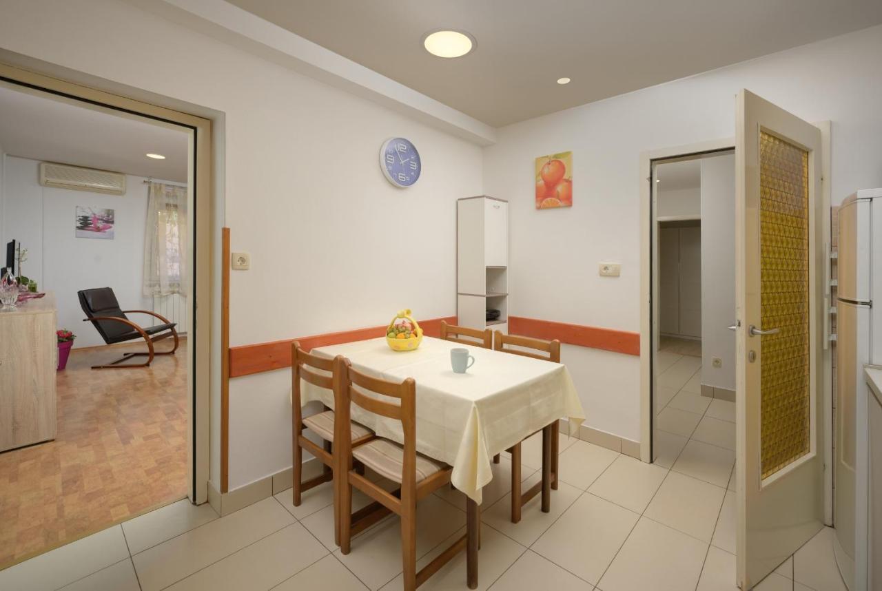 Apartment Tea Пула Екстер'єр фото