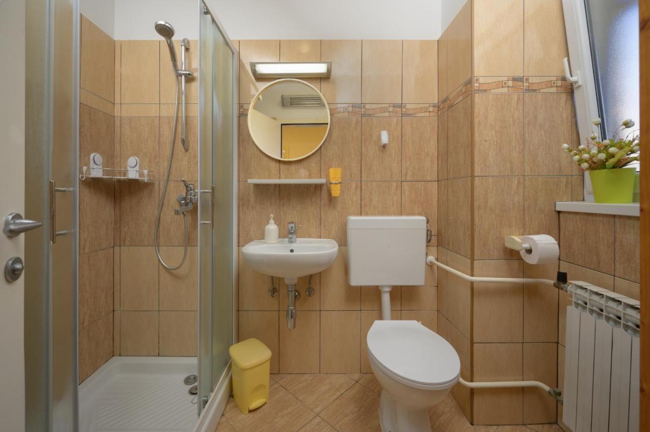 Apartment Tea Пула Екстер'єр фото